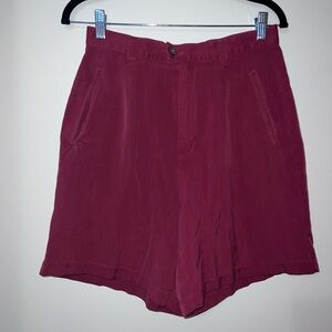 Tommy Bahama 100% Silk Herringbone Pleated Shorts Magenta Pink Size 10
